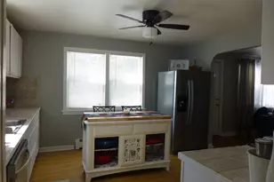 593 Mohegan Ave Pkwy, Waterford, CT 06375 - Photo 15