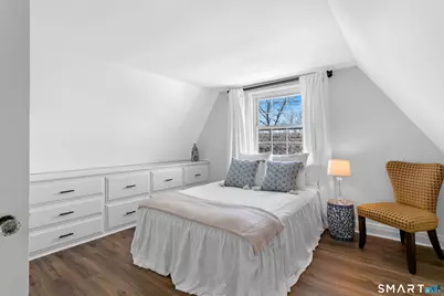 77 Meadowbrook Road, Fairfield, CT 06824 - Photo 17