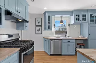 77 Meadowbrook Rd, Fairfield, CT 06824 - Photo 7