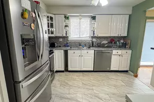 1 Yellow Wood St, Middletown, CT 06457 - Photo 17