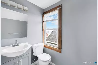 411 Ellis Street, New Britain, CT 06051 - Photo 35