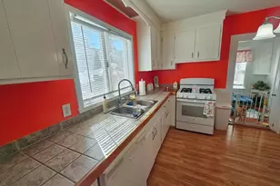 37 Sheffield St, New Britain, CT 06051 - Photo 7