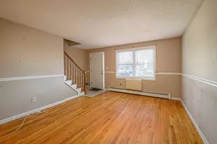 129 Brentwood Dr, Wallingford, CT 06492 - Photo 5