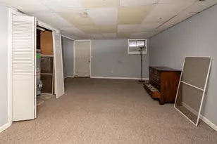 129 Brentwood Dr, Wallingford, CT 06492 - Photo 21