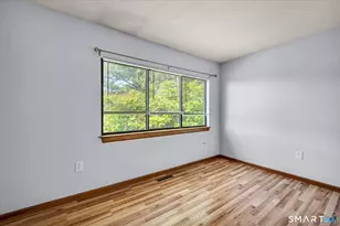 286 Monticello Dr, Branford, CT 06405 - Photo 7