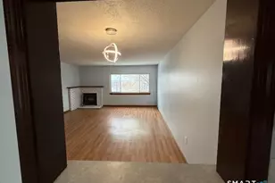 286 Monticello Dr, Branford, CT 06405 - Photo 9