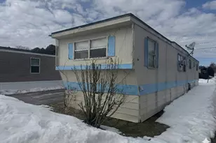 2 Montauk Rd, East Hartford, CT 06118 - Photo 9