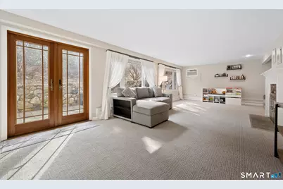 130 Wood Ridge Drive, Stamford, CT 06905 - Photo 15