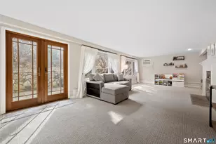 130 Wood Ridge Dr, Stamford, CT 06905 - Photo 15