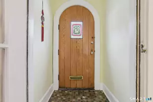 56 Roger Rd, New Haven, CT 06515 - Photo 3