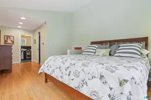 56 Roger Rd, New Haven, CT 06515 - Photo 23