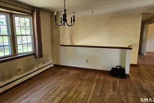 121 Hoskins Rd, Simsbury, CT 06070 - Photo 11