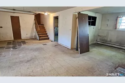 121 Hoskins Road, Simsbury, CT 06070 - Photo 25