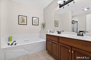 35 Todd St, Hamden, CT 06518 - Photo 23