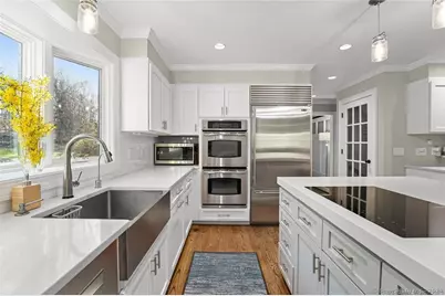 5 Holly Place, Wilton, CT 06897 - Photo 7