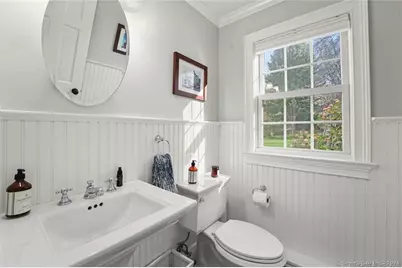 5 Holly Place, Wilton, CT 06897 - Photo 13