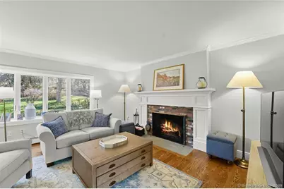 5 Holly Place, Wilton, CT 06897 - Photo 9