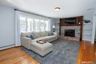 10 Ridgewood Dr, Suffield, CT 06093 - Photo 11