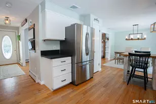 10 Ridgewood Dr, Suffield, CT 06093 - Photo 15