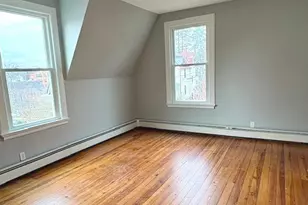 17 Wilford Ave, Branford, CT 06405 - Photo 11