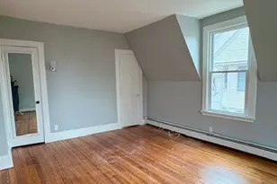 17 Wilford Ave, Branford, CT 06405 - Photo 9