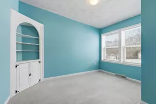 18 Hillcrest Dr, Montville, CT 06382 - Photo 7