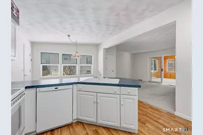 18 Hillcrest Drive, Montville, CT 06382 - Photo 21