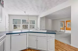 18 Hillcrest Dr, Montville, CT 06382 - Photo 21