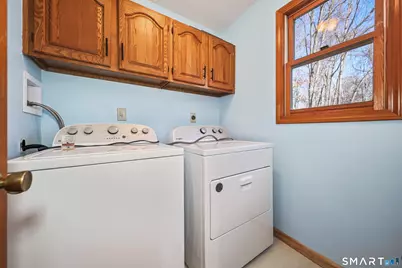 22 Greenwood Circle, Seymour, CT 06483 - Photo 11