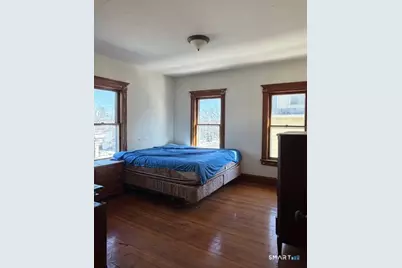 70 Westville Avenue, Danbury, CT 06810 - Photo 17