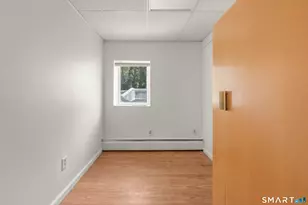 9 Daniel Rd, Bristol, CT 06010 - Photo 11