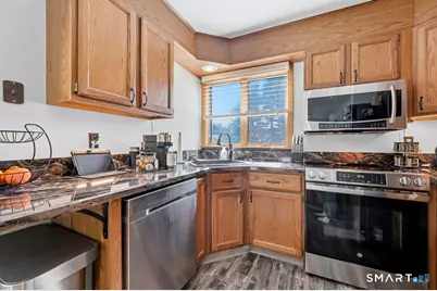 1469 Farmington Avenue #56, Bristol, CT 06010 - Photo 11