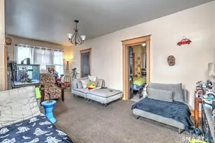 225 Meriden Rd, Waterbury, CT 06705 - Photo 25