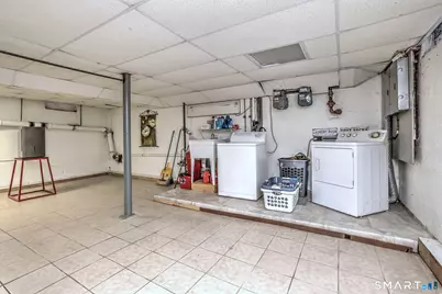 225 Meriden Road, Waterbury, CT 06705 - Photo 33