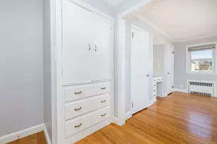 72 Mohegan Dr, West Hartford, CT 06117 - Photo 17