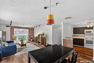 21 Putter Dr, Wallingford, CT 06492 - Photo 5