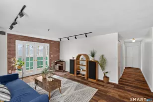 21 Putter Dr, Wallingford, CT 06492 - Photo 13