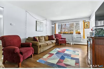 200 Woodmont Avenue #APT 121, Bridgeport, CT 06606 - Photo 7