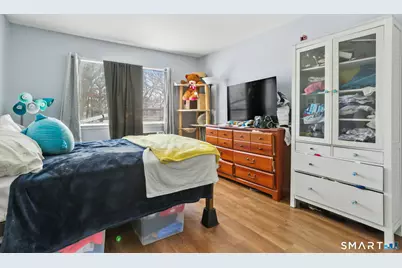 200 Woodmont Avenue #APT 121, Bridgeport, CT 06606 - Photo 15