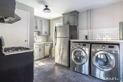 9 Garden Court, Fairfield, CT 06825 - Photo 3