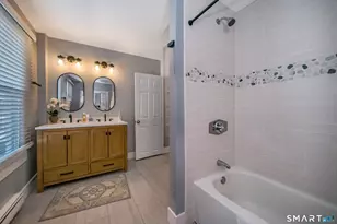 121 Middle Beach Rd, Madison, CT 06443 - Photo 15