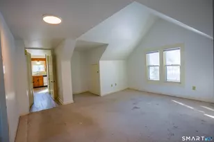 128 Millville Ave, Naugatuck, CT 06770 - Photo 33