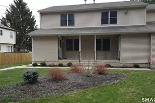 71 1/2 Park Ave, Derby, CT 06418 - Photo 1