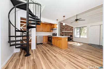 19 Polpis Lane #19, Guilford, CT 06437 - Photo 3