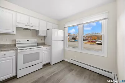 145 Harbor Pond Drive #2D, Meriden, CT 06450 - Photo 3