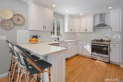 171 Raymond Street, Darien, CT 06820 - Photo 5