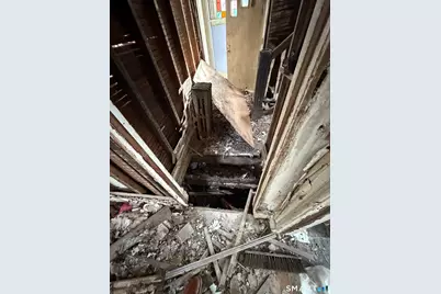 83 Maple Street, Norwich, CT 06360 - Photo 9