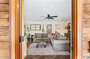 5 Hampton Rd, New Fairfield, CT 06812 - Photo 3