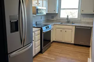 55 Virginia Ave, Groton, CT 06340 - Photo 13