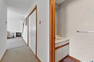 23 Staffordshire Commons Dr, Wallingford, CT 06492 - Photo 11